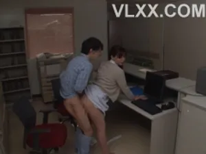 Bà mẹ xinh đẹp của bạn tôi