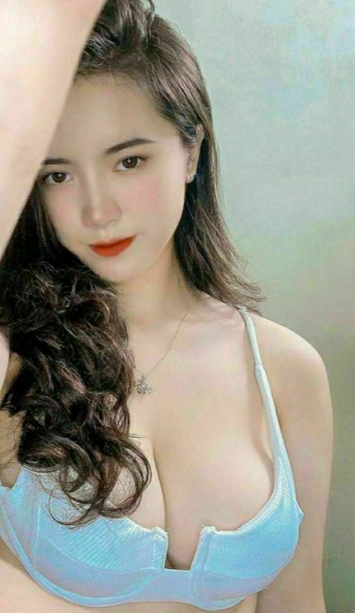 Dù nói với Ông xã về sự lo lắng trước gã chủ tịch khu phố, nhưng rồi…